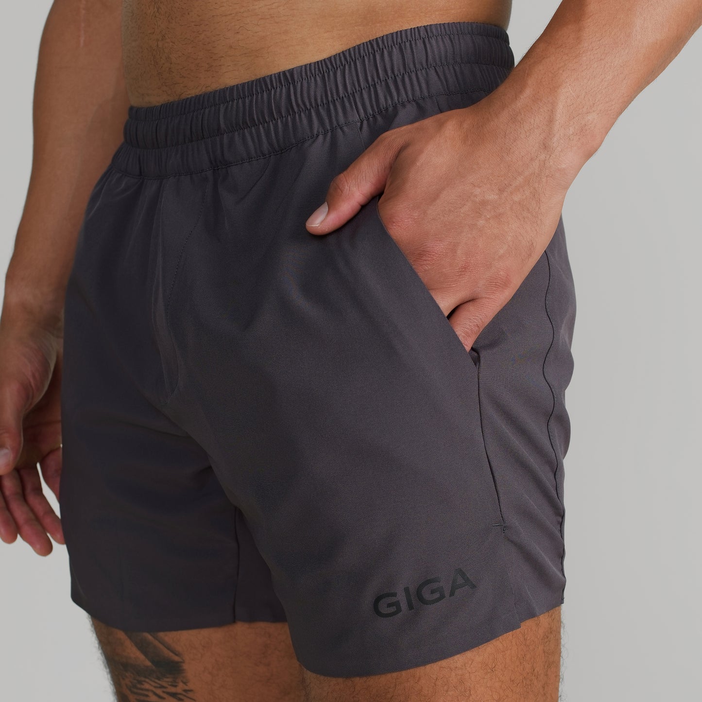 TRAIN SHORTS 5”