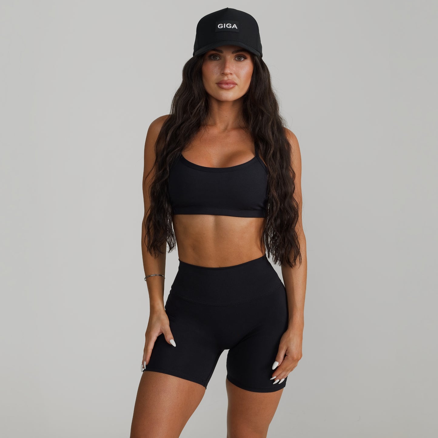 GIGA HAT