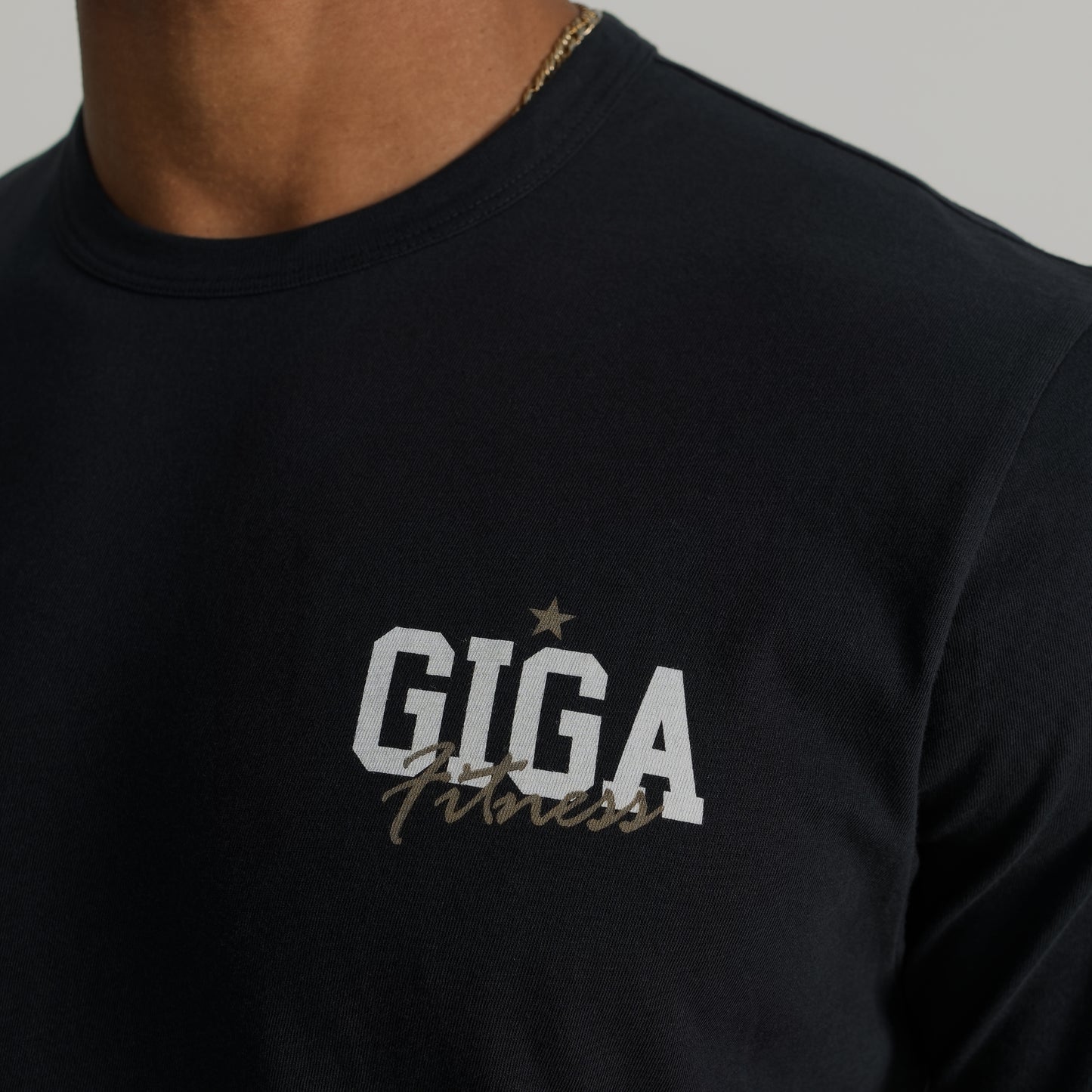 DREAM BIGGER TEE