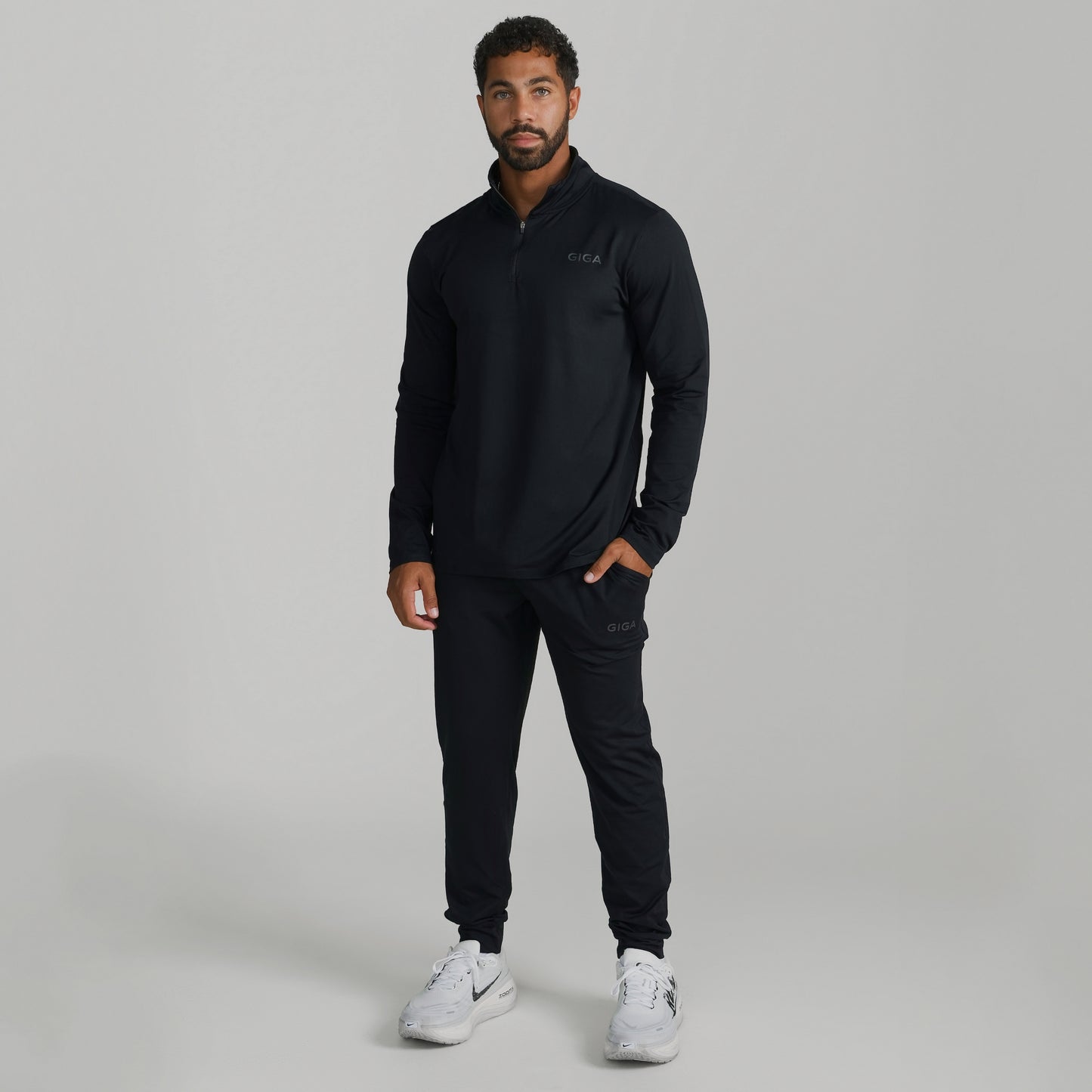 ADAPT QUARTER-ZIP