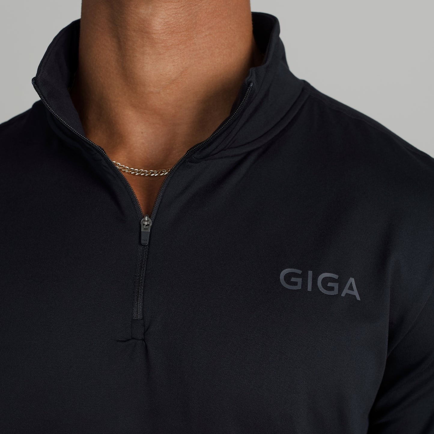 ADAPT QUARTER-ZIP