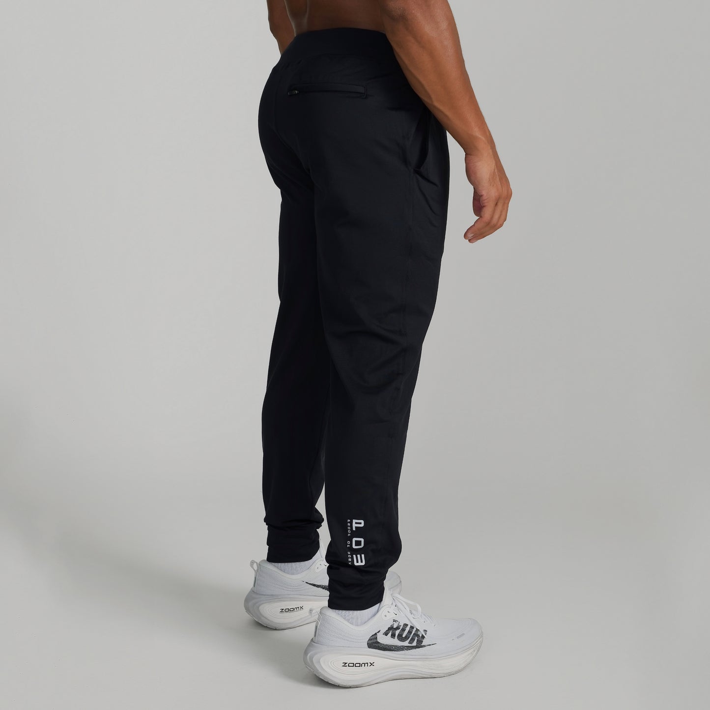 GROUND JOGGERS
