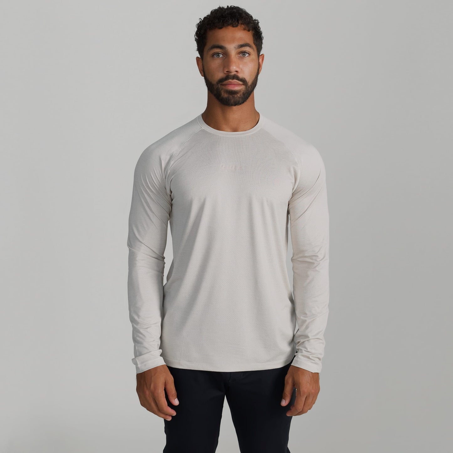 ESSENTIAL LONG SLEEVE