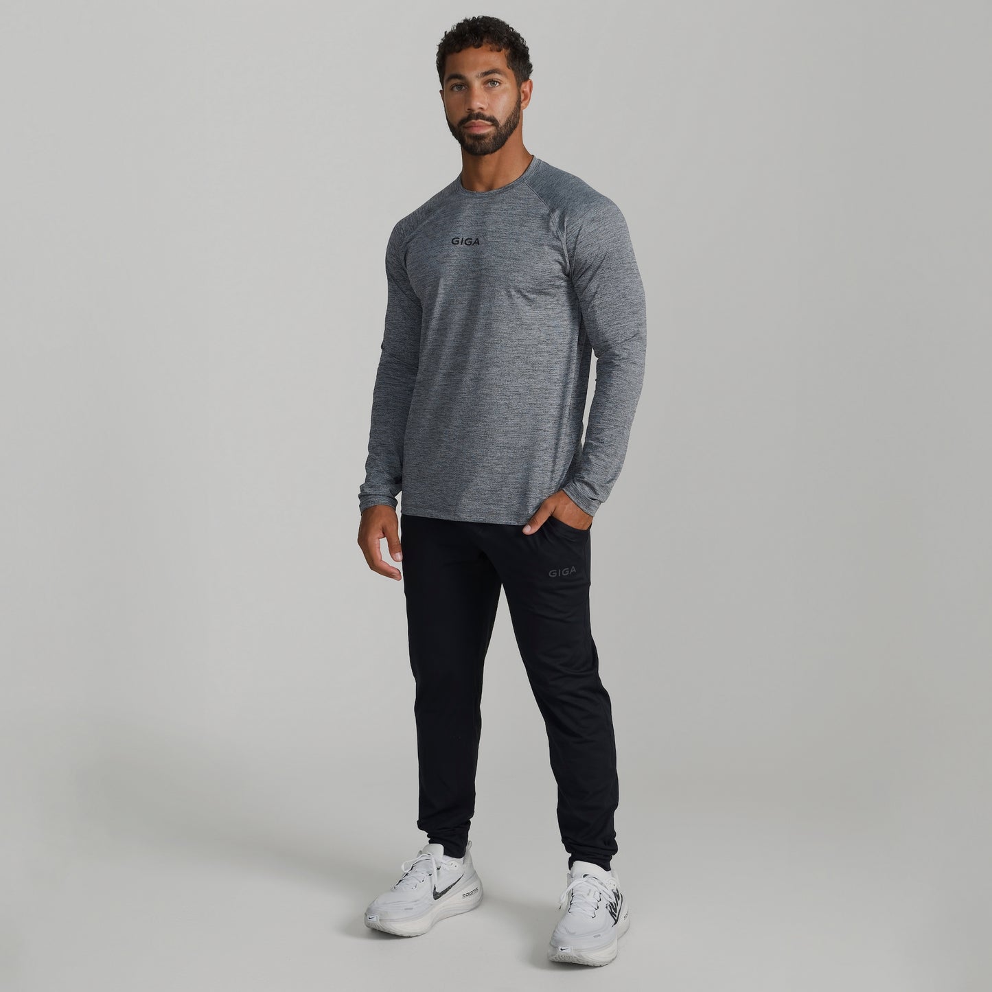 ESSENTIAL LONG SLEEVE