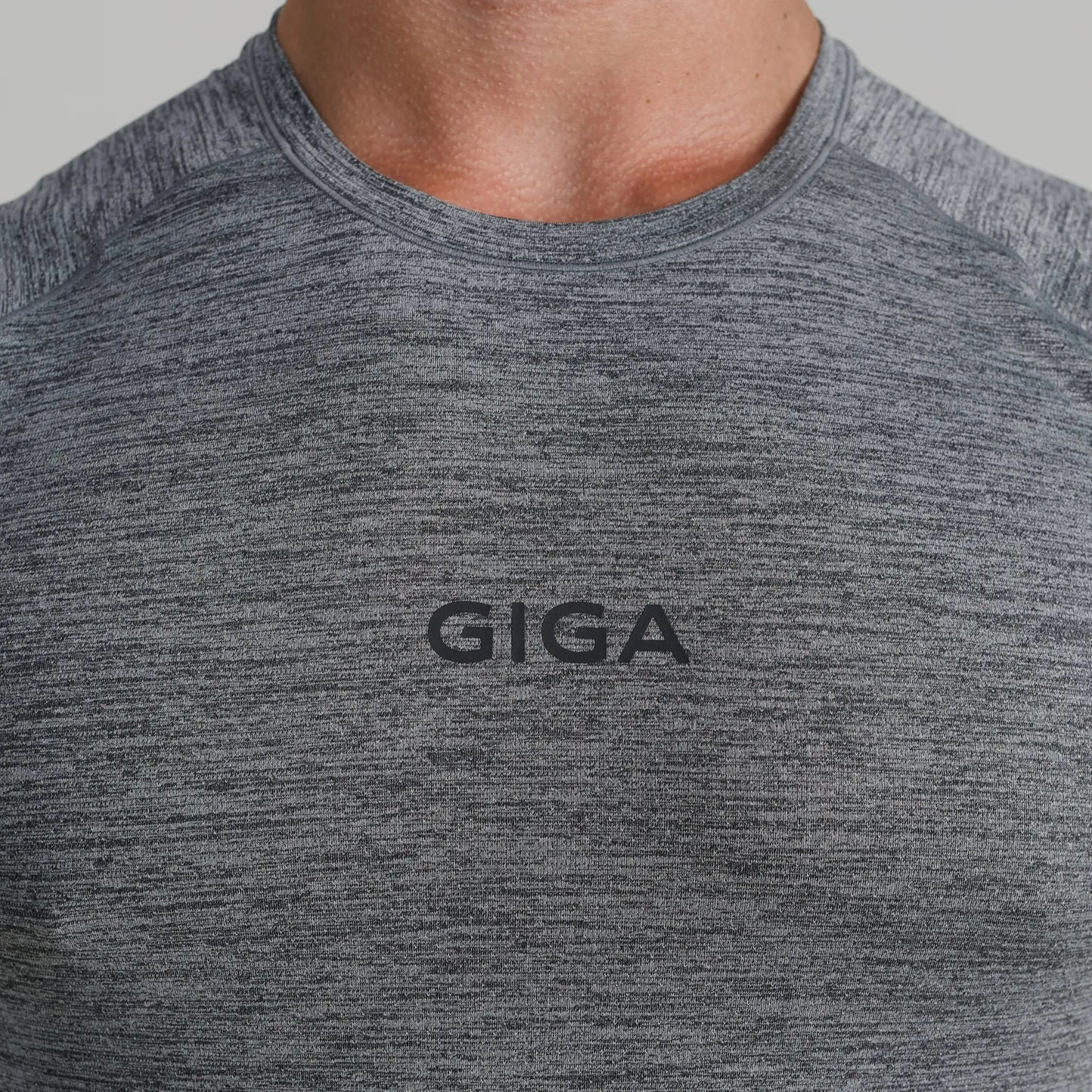 BASE TEE