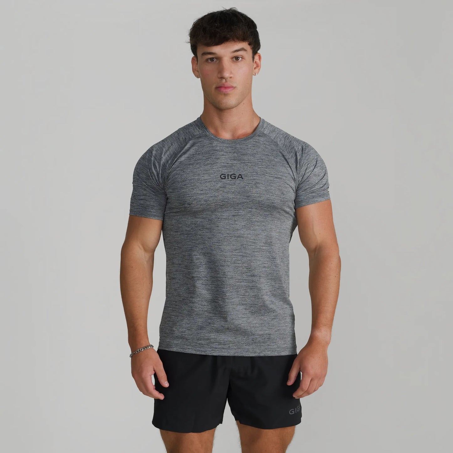 BASE TEE