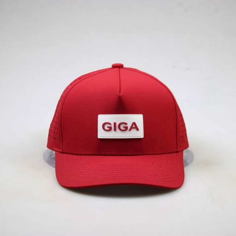 Red cap with a white patch displaying 'GIGA' on a light gray background
